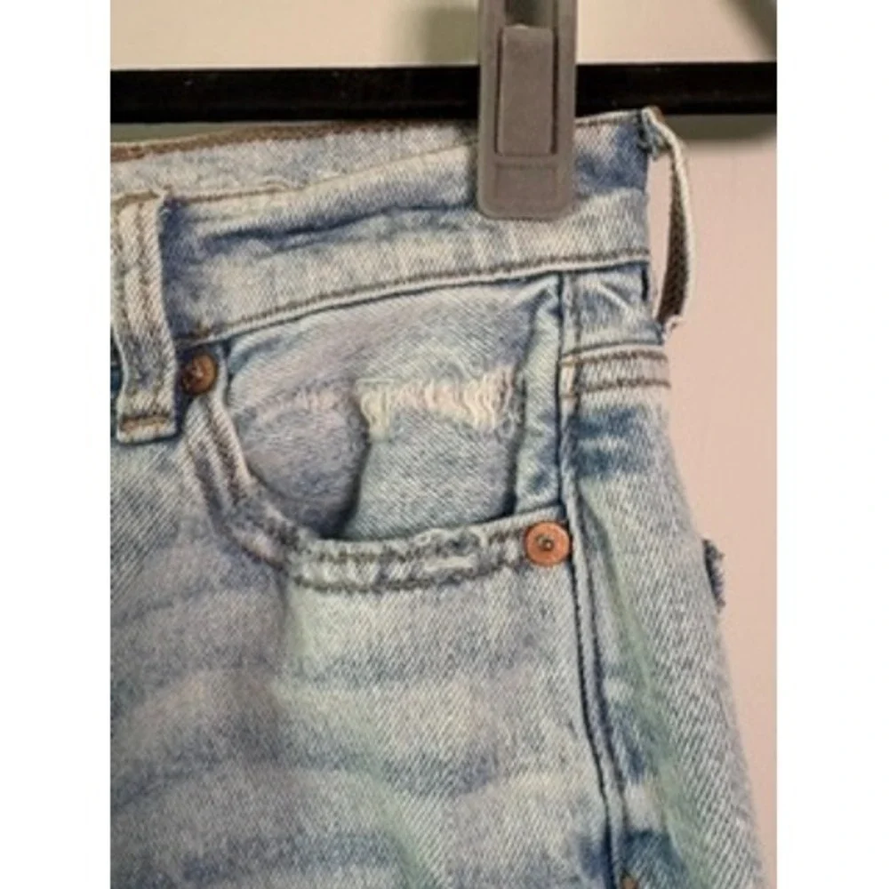 American Eagle Strigid Jeans Women's Size 0 Short Blue Distressed High Rise